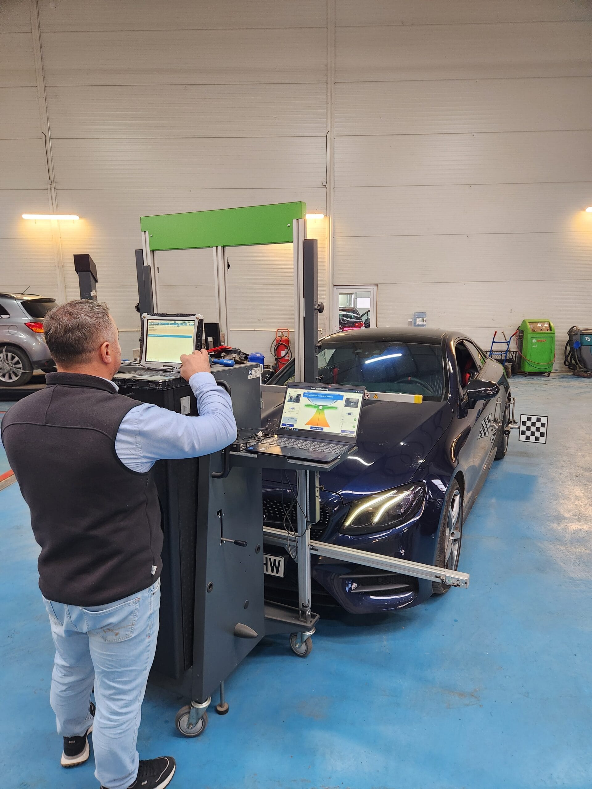 Calibrare distronic si camera line assist